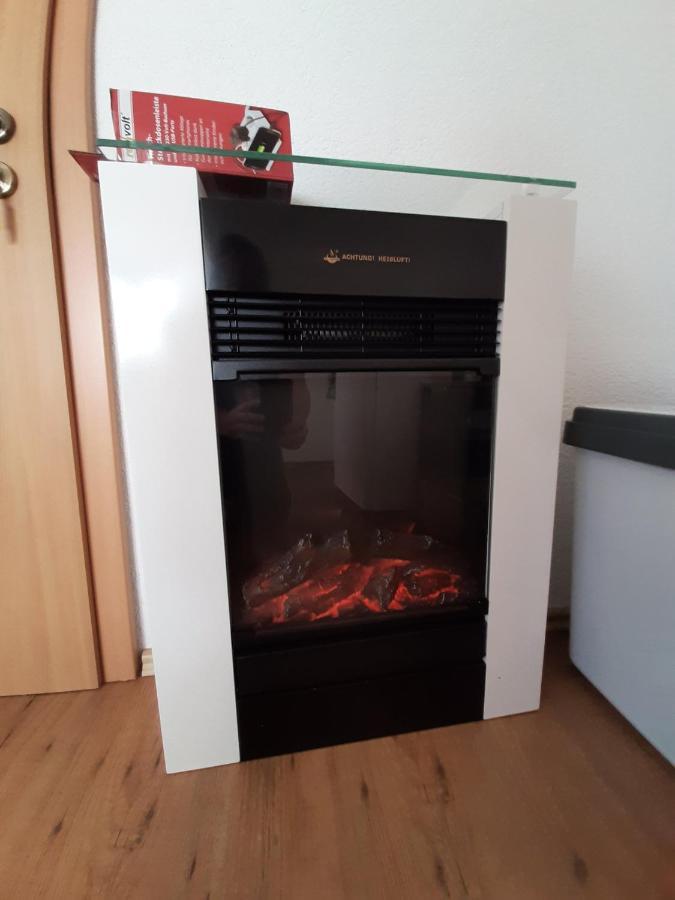 Biberach-Riss-Zimmer-Frei, Einzel-Zimmer Bad Kueche Birkenhard Exteriér fotografie