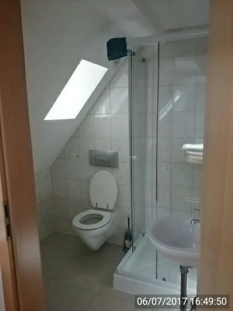 Biberach-Riss-Zimmer-Frei, Einzel-Zimmer Bad Kueche Birkenhard Exteriér fotografie